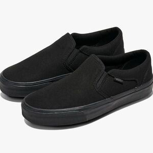 NEW VANS ASHER PLATFORM SOLID BLACK CANVAS SLIP ON SNEAKERS 
SZ 9